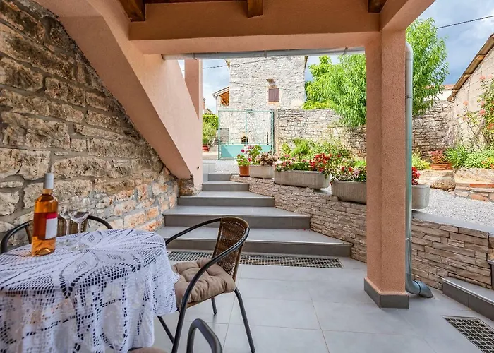 Apartman Sara